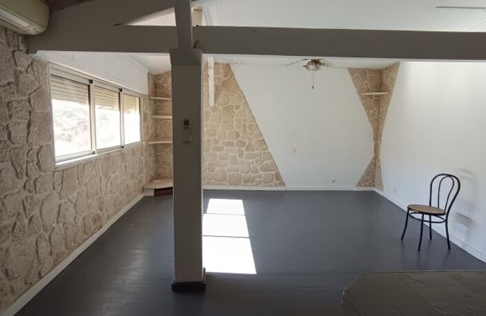 Immeuble — photo 2