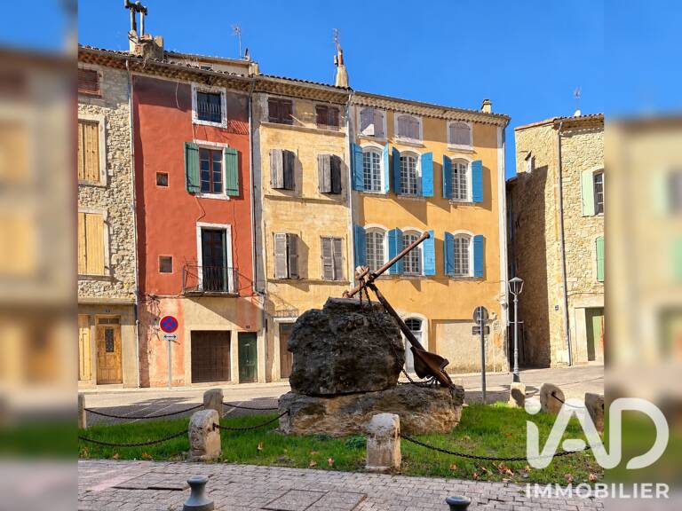 Vente Immeuble 305 m&sup2; — photo 1