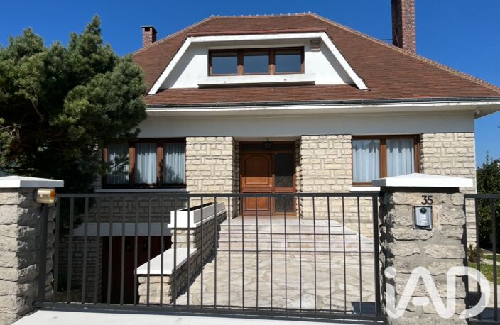 Vente Maison traditionnelle 7 pièces — photo 2