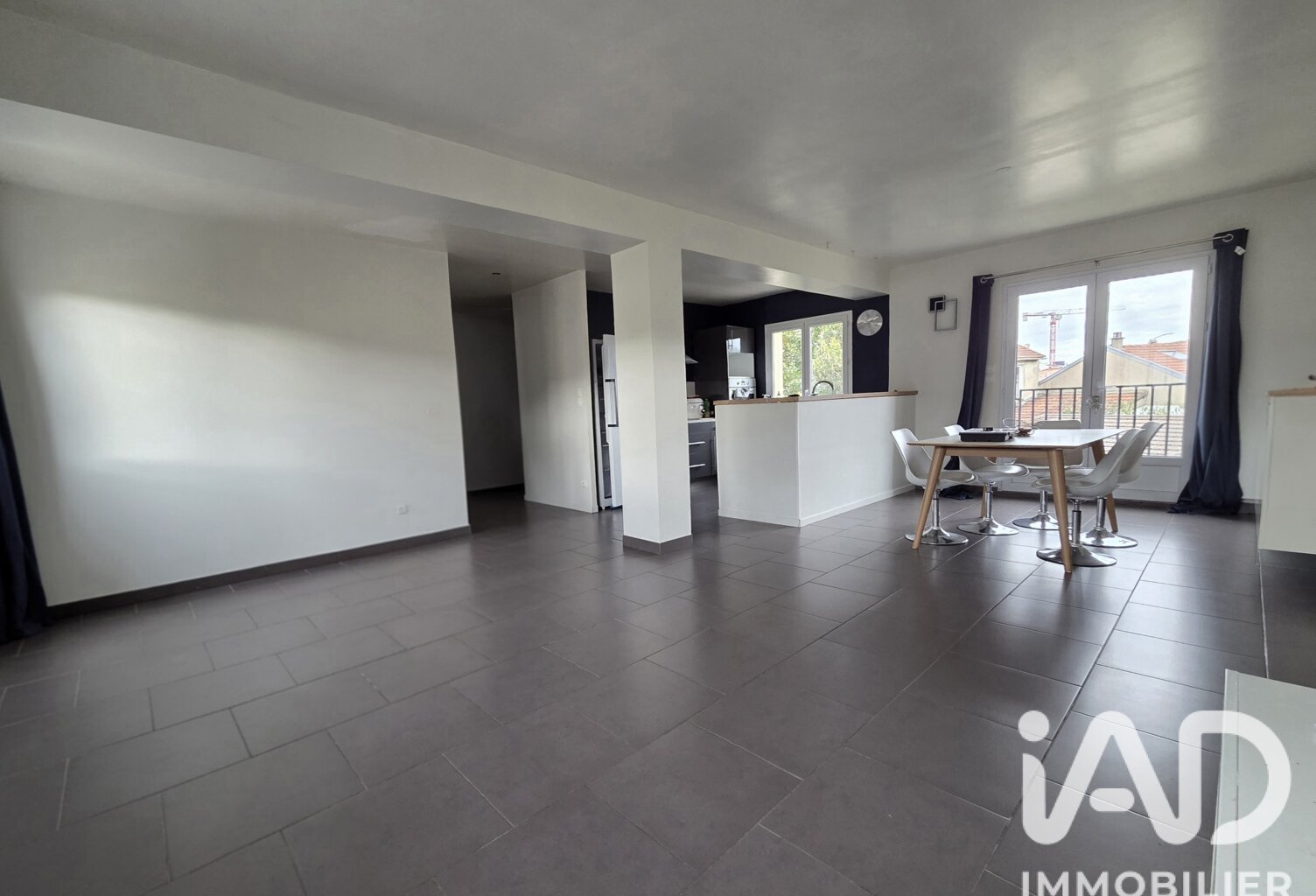 Vente Maison de ville 5 pièces — photo 1
