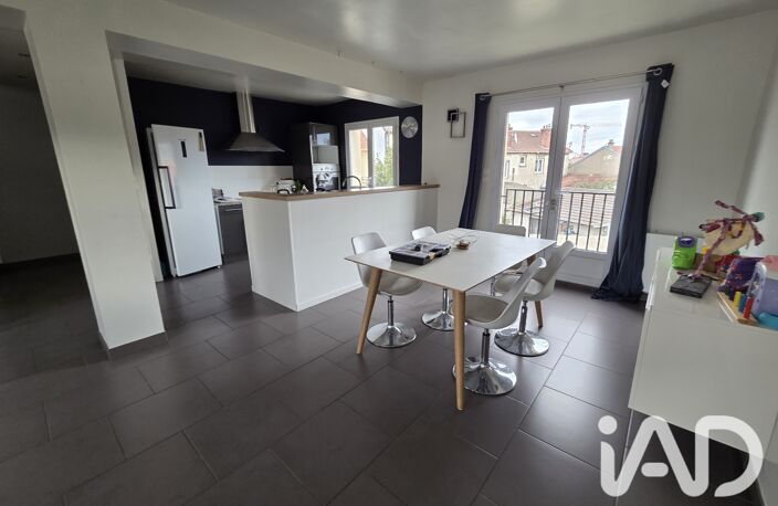 Vente Maison de ville 5 pièces — photo 3