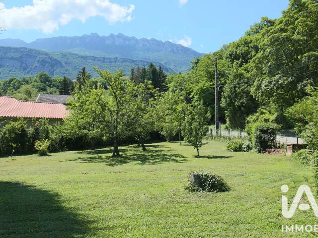 Vente Terrain à bâtir 606 m&sup2; — photo du bien