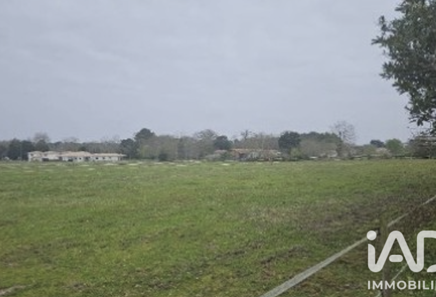 Vente Terrain à bâtir 1 760 m&sup2; — photo 1