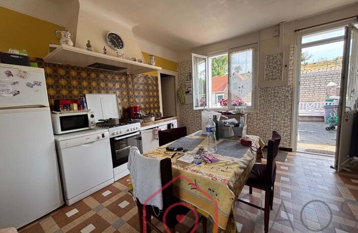  Maison en exclusivité. Plain-pied lumineux d'environ 82 m²  — photo 2