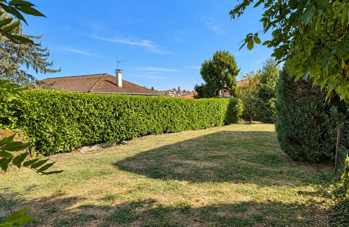 Belle maison avec 3 chambres sur terrain de 950 m2 au calme — photo 2