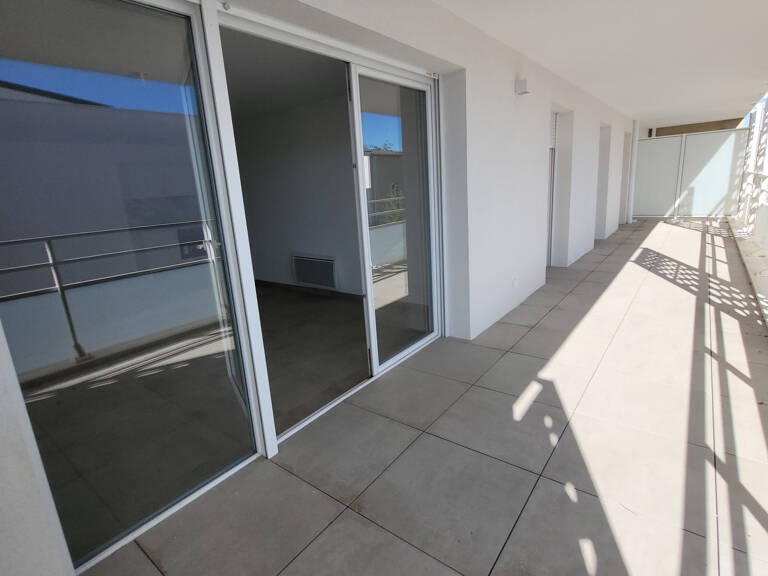 T3 Istres résidence neuve terrasse — photo 1