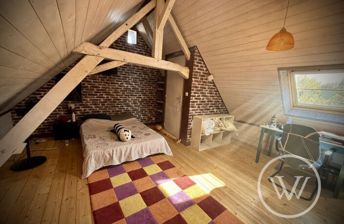 Maison T7 de 145 m², 5 chambres + dépendances — photo 2