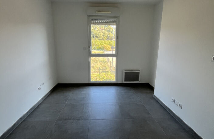T2 La bayorre — photo 3
