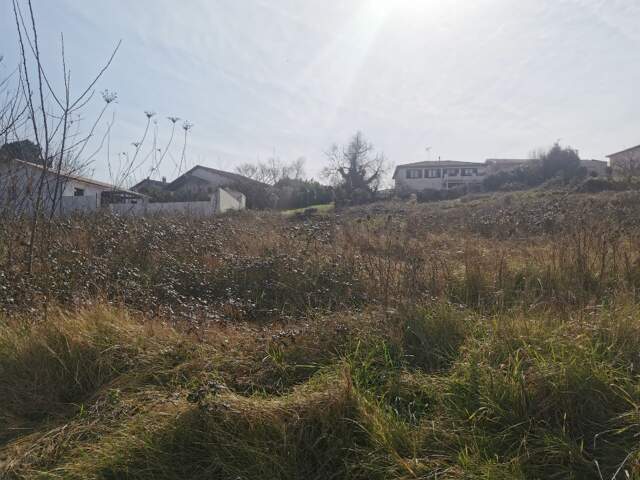 Terrain à bâtir à Langon (33210) — photo du bien
