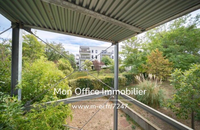 Référence : 7247-EHA. - Studio 41 m2 avec ascenseur, terrasse de 25 m2. Aix-en-Provence — photo 4