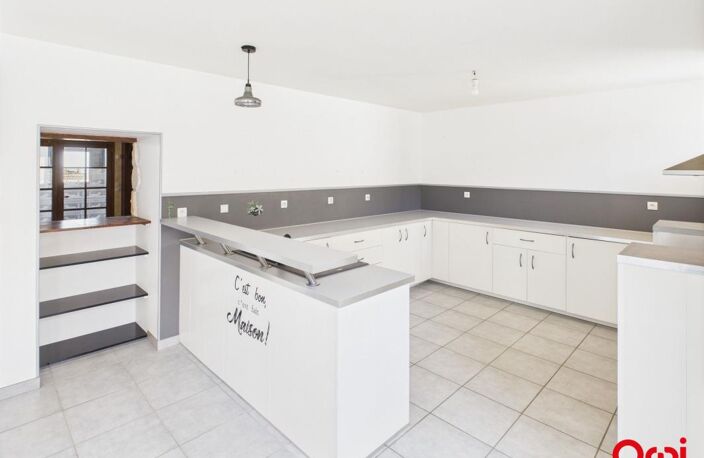 De l’espace pour vivre, une cour pour souffler et un grand garage pour vos projets — photo 3