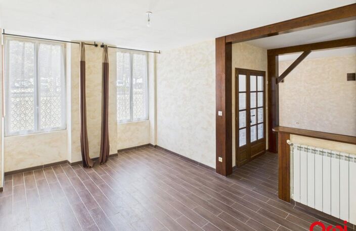 De l’espace pour vivre, une cour pour souffler et un grand garage pour vos projets — photo 4