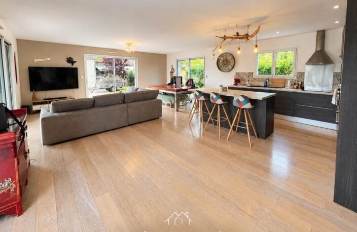 Maison contemporaine à Moulis-en-Médoc – 141 m², 4 chambres, piscine — photo 2