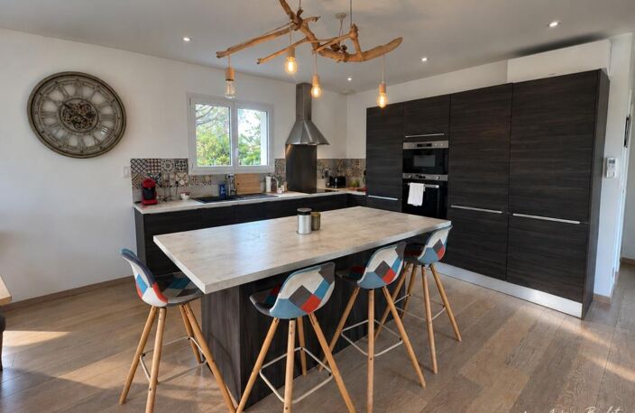 Maison contemporaine à Moulis-en-Médoc – 141 m², 4 chambres, piscine — photo 4