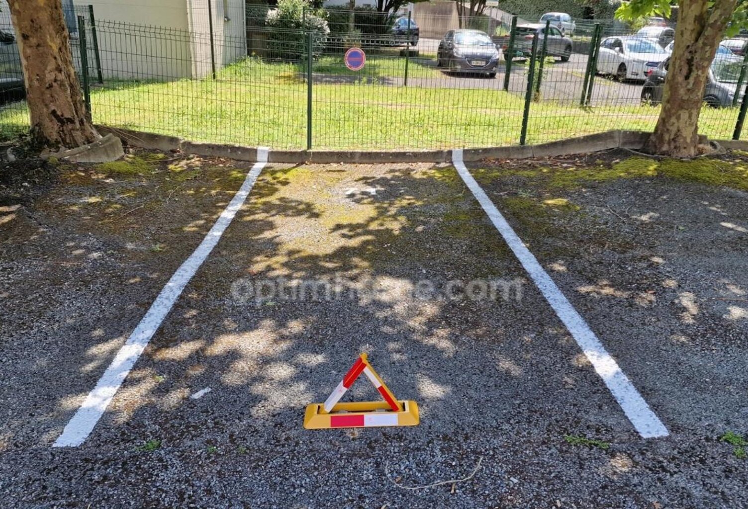 Place de Parking extérieure Bordeaux Caudéran. Idéal investisseur ou résidents — photo 1