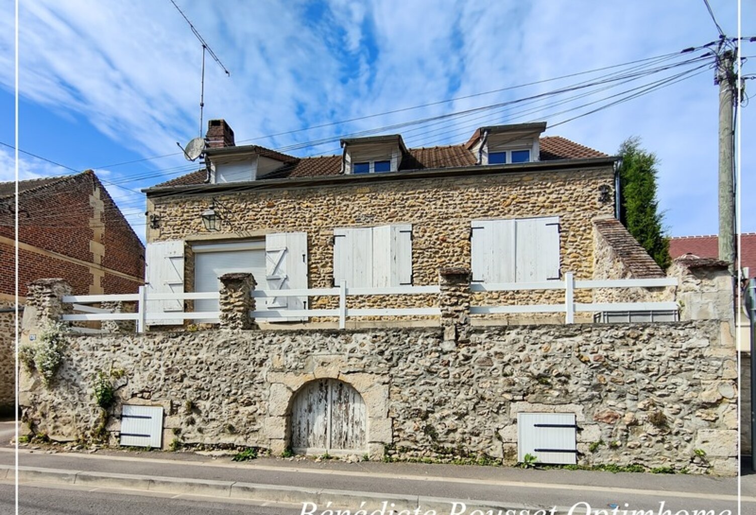 Maison individuelle pleine de charme avec terrasse, un bien rare à Labruyère — photo 1
