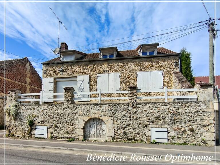 Maison individuelle pleine de charme avec terrasse, un bien rare à Labruyère — photo 1