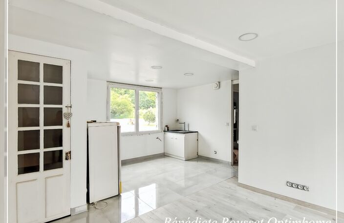 Maison individuelle pleine de charme avec terrasse, un bien rare à Labruyère — photo 3