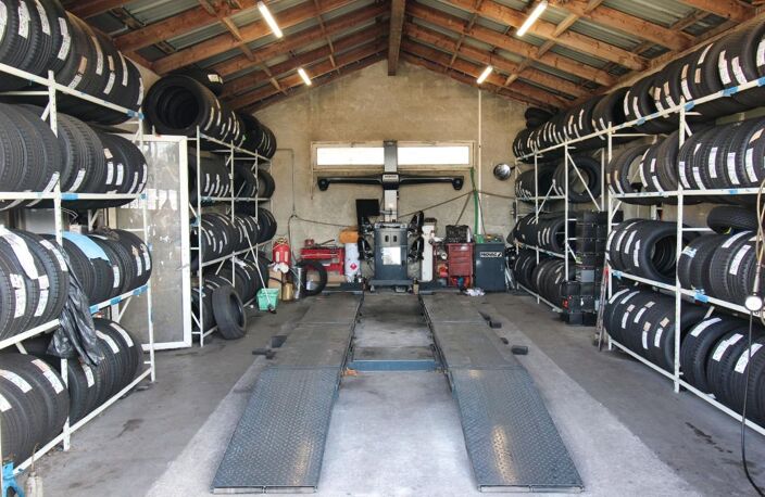 TRESSES – STATION-SERVICE ET GARAGE AUTOMOBILE – EMPLACEMENT N°1 – MURS ET FONDS — photo 4