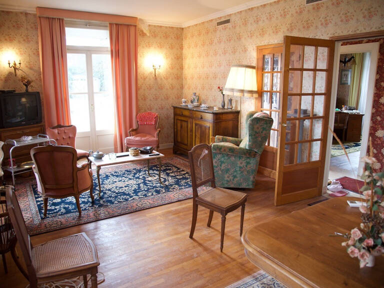 CHATILLON SUR SEINE  : Maison de 1930 de plain pied avec 270 — photo 1
