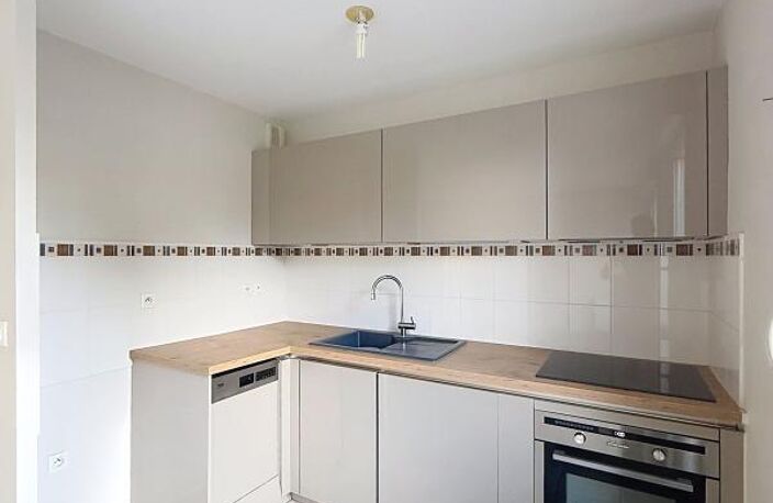 Appartement À Vendre — photo 3