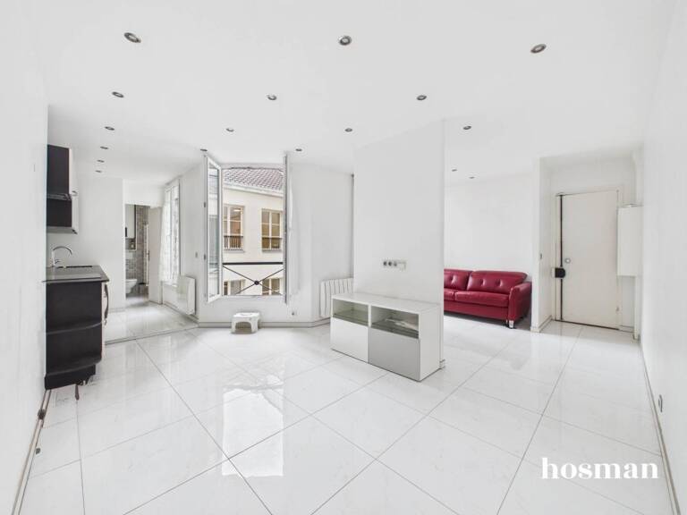 Beau 1/2 pièces de 32 m² - Très calme sur cour - Rue du Faubourg Saint-Martin — photo 1