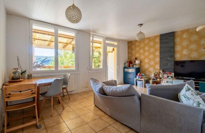 Maison À Vendre avec jardin — photo 2