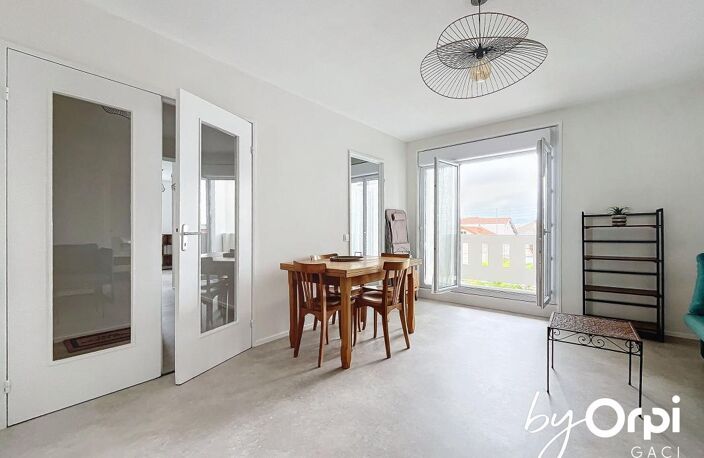 A LOUER APPARTEMENT T4 MEUBLE COLOCATION POSSIBLE — photo 2