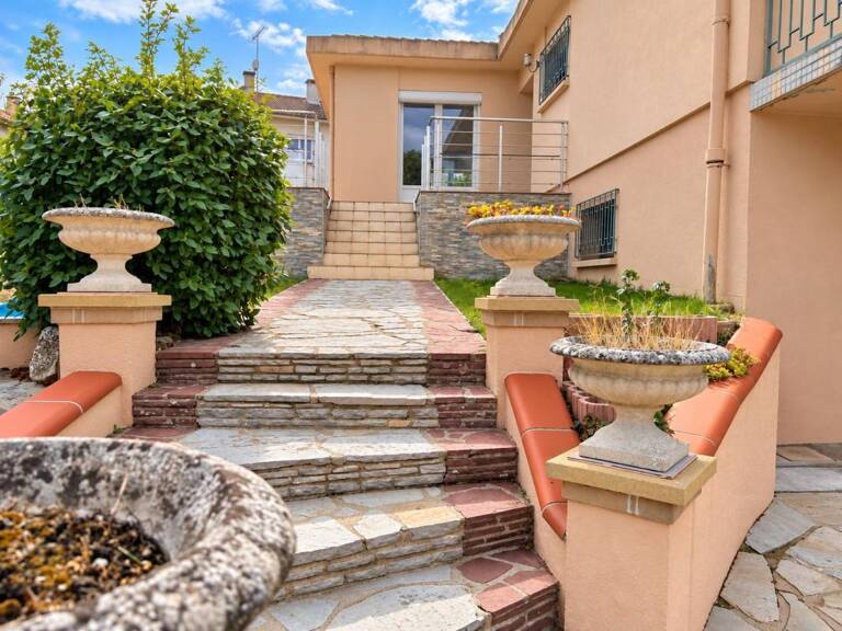 À VENDRE – RAMONVILLE-SAINT-AGNE – MAISON T5 DE 126 M² – TERRAIN DE 807 M² – SOUS-SOL COMPLET – DPE C — photo 1