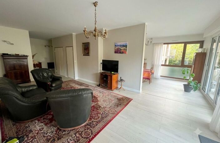 Appartement À Vendre — photo 2