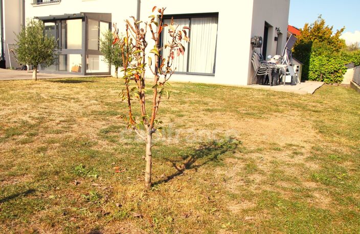 Villa contemporaine de maçon 6 pièces (2023) – 115 m² à Farges (01550) — photo 2