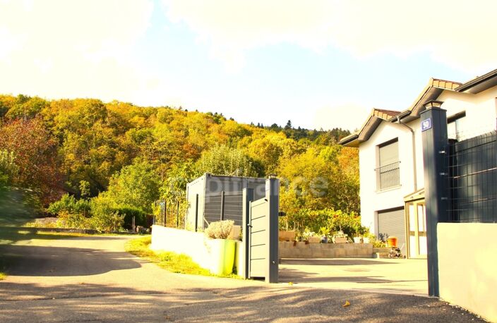 Villa contemporaine de maçon 6 pièces (2023) – 115 m² à Farges (01550) — photo 3