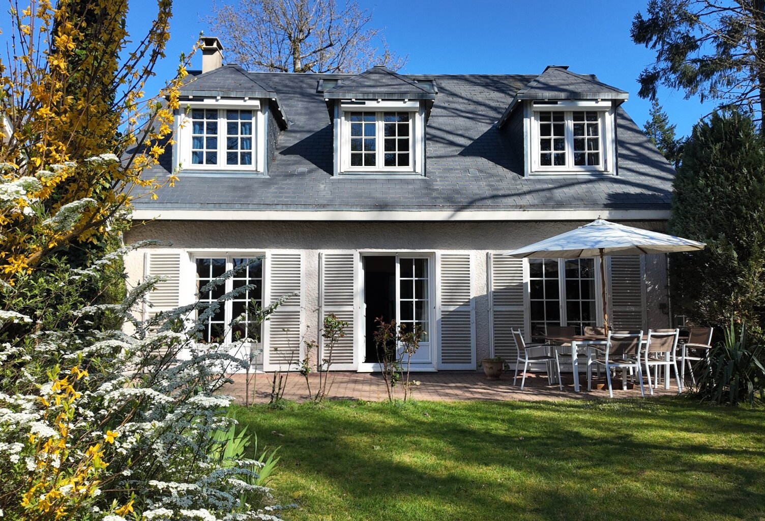 Maison familiale de charme avec vue sur le lac – Orléans Sud — photo 1