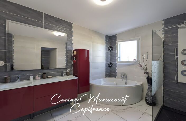 MAISON CONTEMPORAINE DE 2020 – DPE A – PLAIN-PIED – 4 CHAMBRES – 133 M² — photo 5