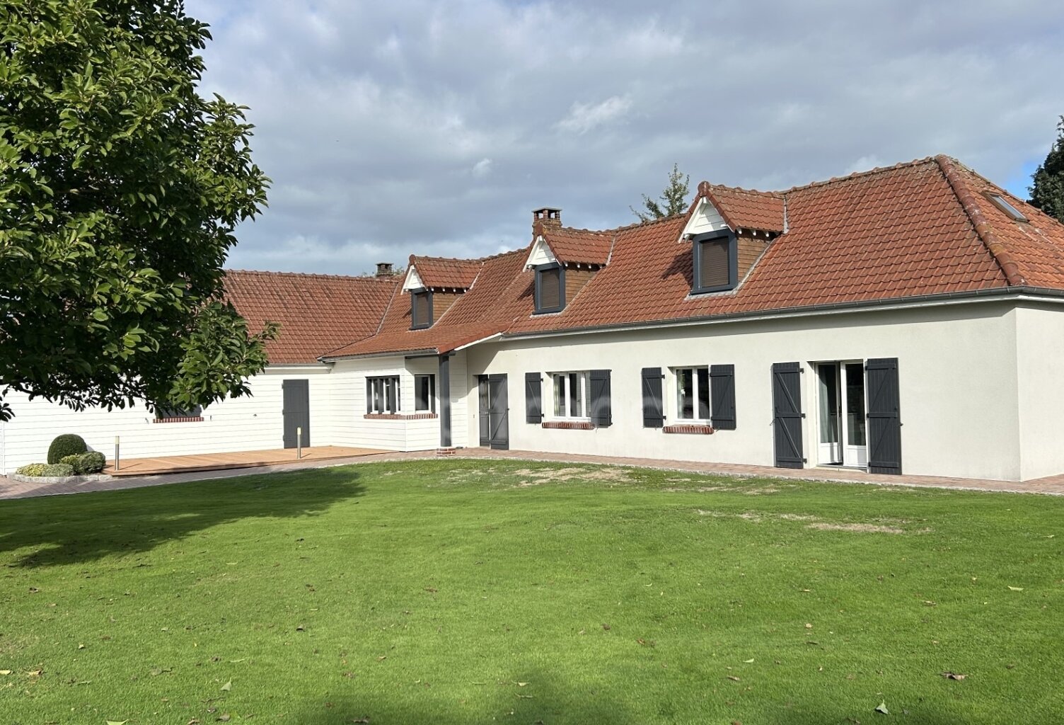 NORMANDIE - Maison à vendre 10 pièces MONCHY SUR EU (76) — photo 1