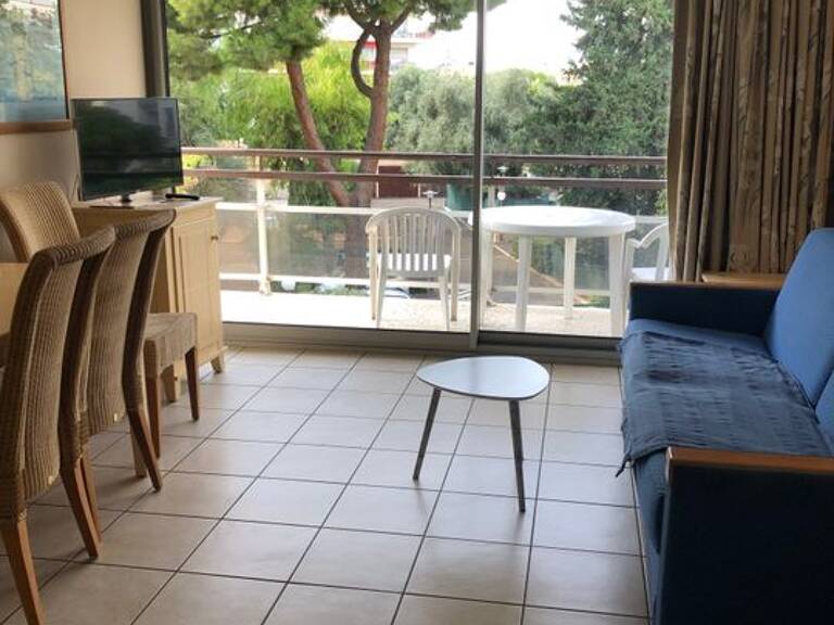 Studio de 25m2 à louer sur Saint-Laurent-du-Var — photo 1