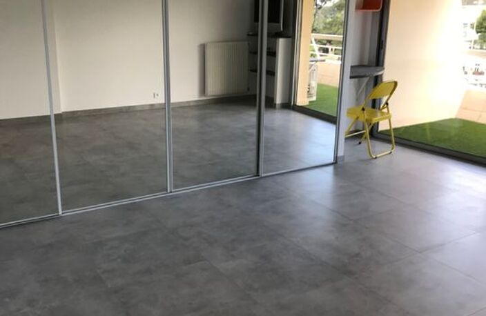 Studio de 35m2 à louer sur Le Cannet — photo 2
