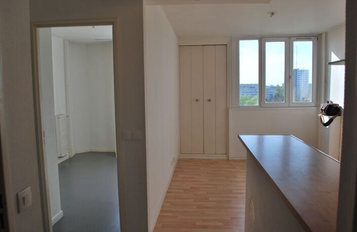 Appartement de 33m2 à louer sur Mons-en-Barœul — photo 4