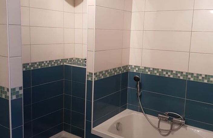 Maison de 135m2 à louer sur Sauveterre — photo 3