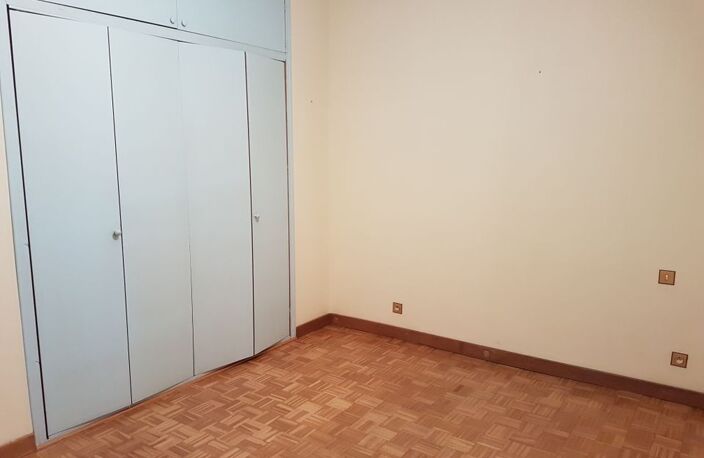 Maison de 135m2 à louer sur Sauveterre — photo 5