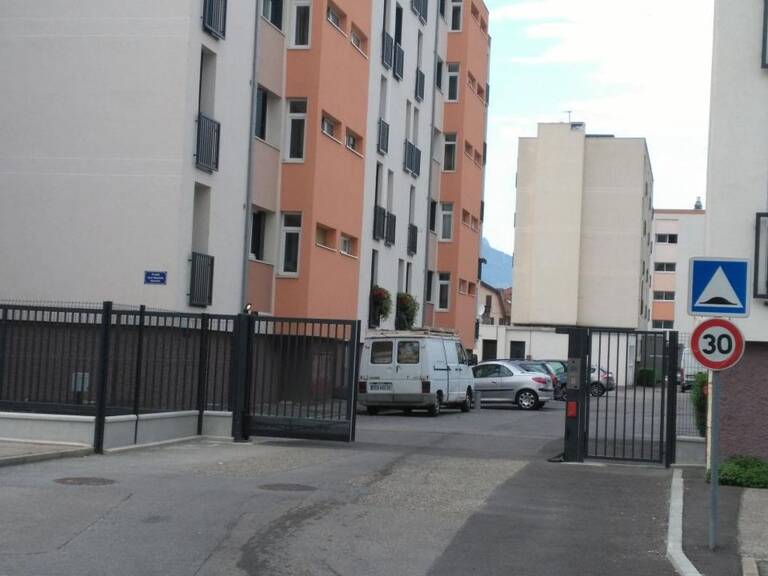 Appartement de 60m2 à louer sur Saint-Martin-d'Hères — photo 1