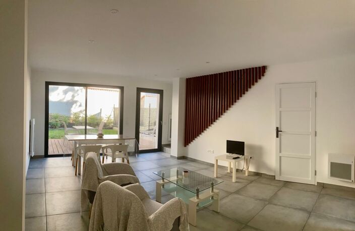 Maison de 86m2 à louer sur Chassieu — photo 3