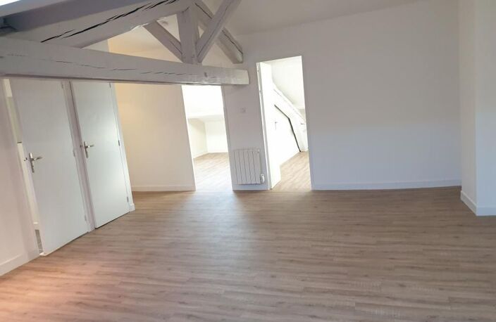 Appartement de 80m2 à louer sur Saint-Étienne — photo 2
