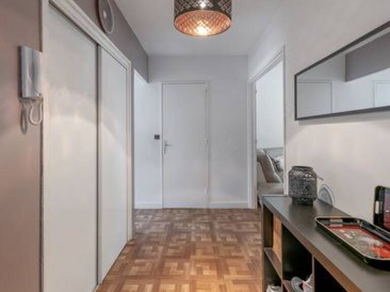 Appartement de 72m2 à louer sur Lyon 08 — photo 1