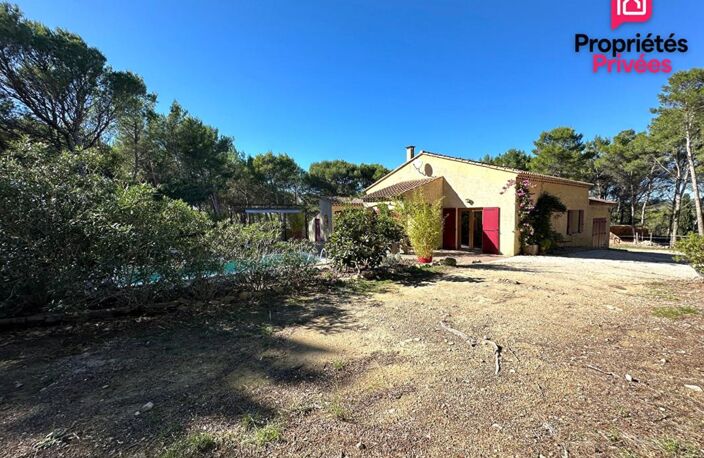 Lançon-de-Provence - Maison de 150 m² sur 6 500 m² de terrain avec piscine au coeur de la colline — photo 2