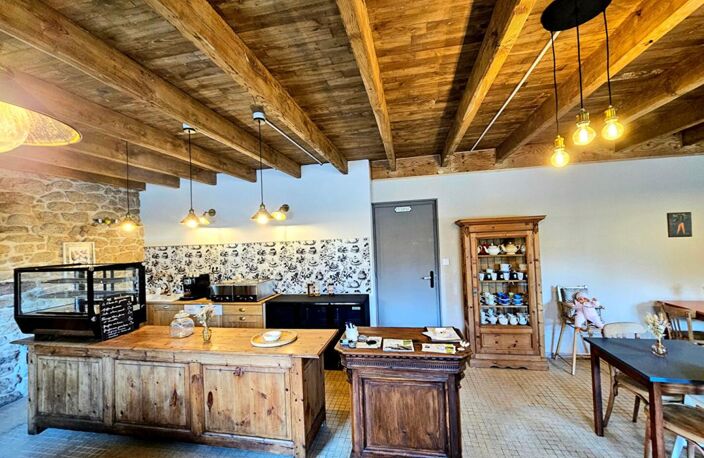 LANVÉNÉGEN - MAISON ET/OU COMMERCE DE CHARME DE 298M² - LUMINEUSE ET EN PARFAIT ÉTAT - SUR TERRAIN DE  PLAT DE 3.500 M2 - PRIX : 317.700 — photo 5