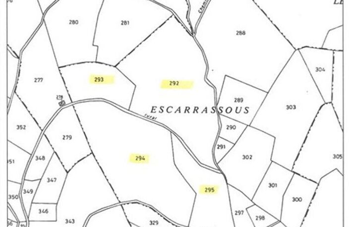 Domaine forestier de 4,3 hectares - Bois de châtaigniers et chênes à Saint-Victor-et-Melvieu — photo 3