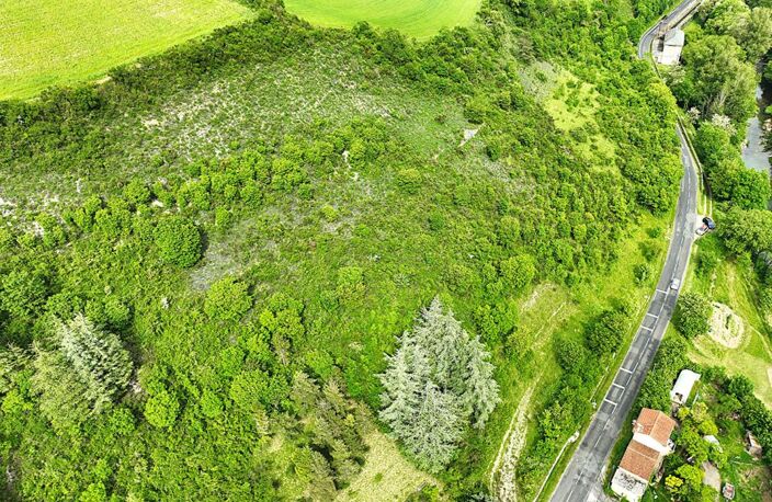 Terrain dominant de 5 200 m² vue dégagée, projet de villa validé — photo 4