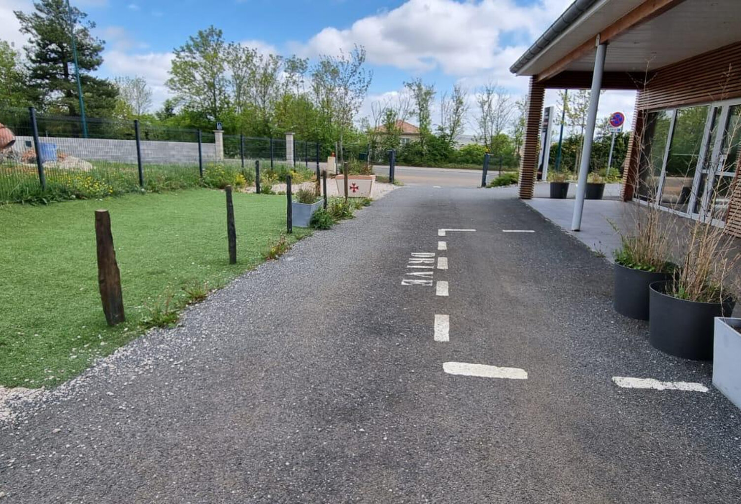 Ensemble immobilier d'exception - Logement type 4 + Activité commerciale — photo 1