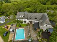 À VENDRE  DOMAINE TOURISTIQUE - AUBRAC — photo 2